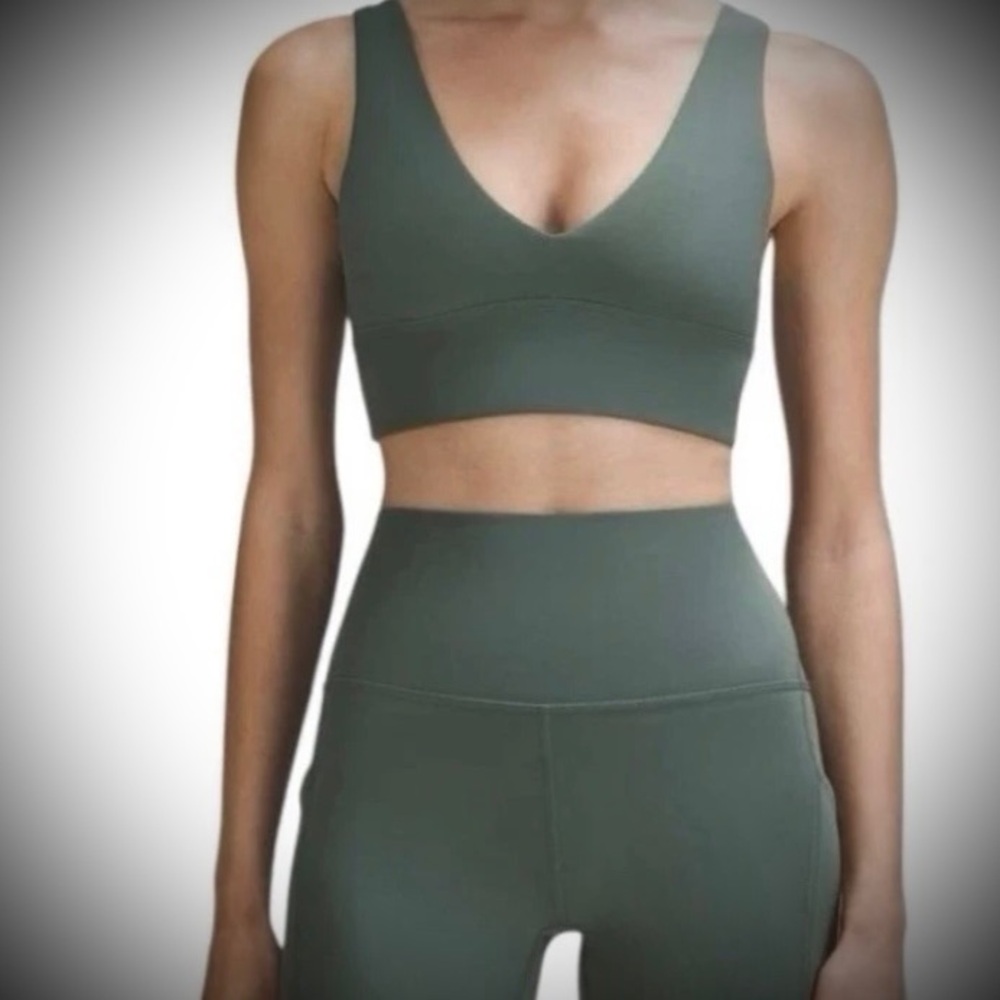 Lululemon Women’s V-Neck Smooth Bralette and leggings set- Olive